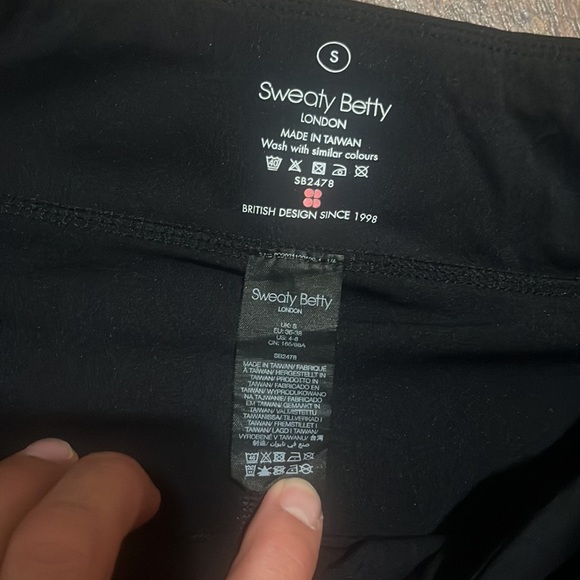 Sweaty Betty Swift Running Skort- Black- Small - Picture 2 of 4